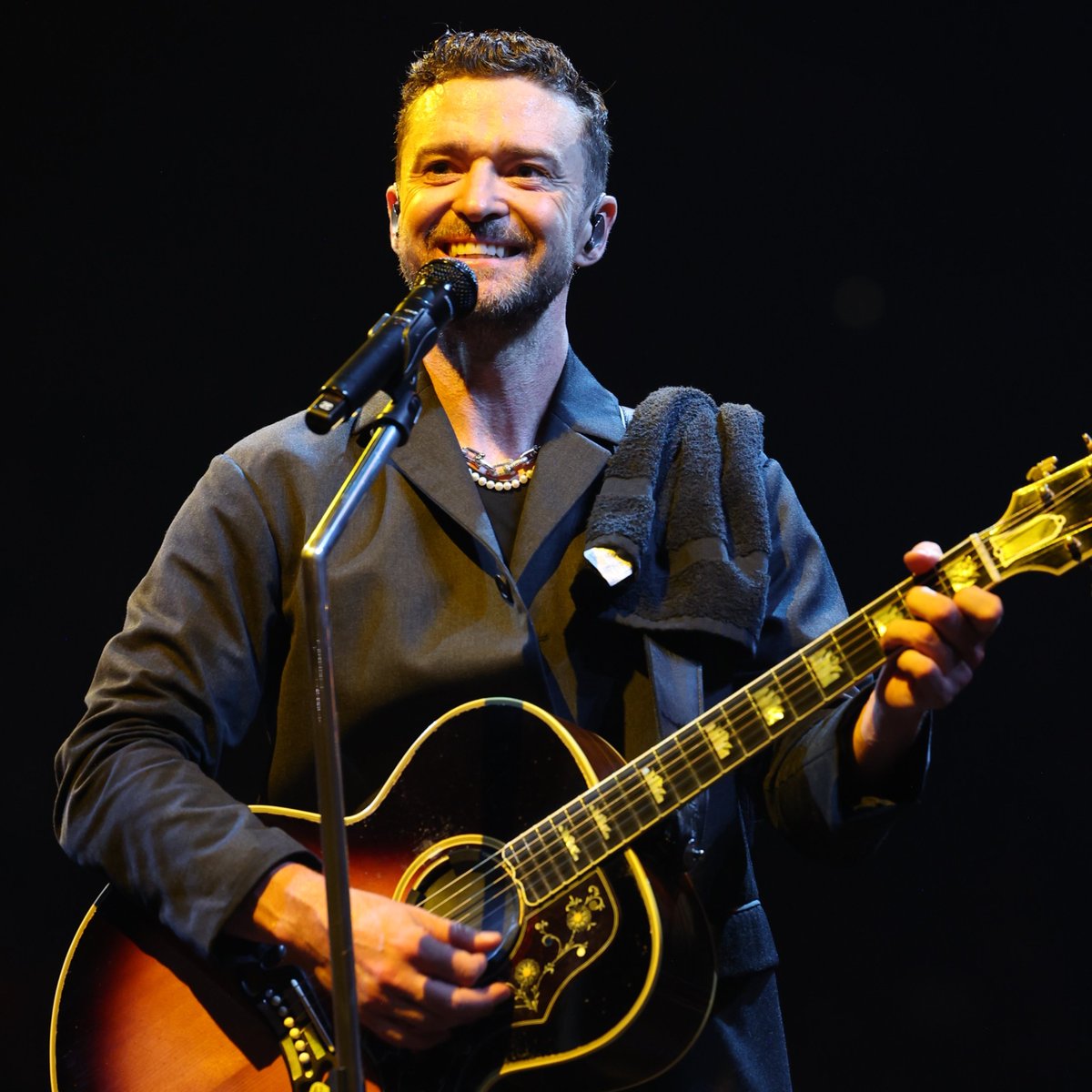 Justin Timberlake Updates tweet media