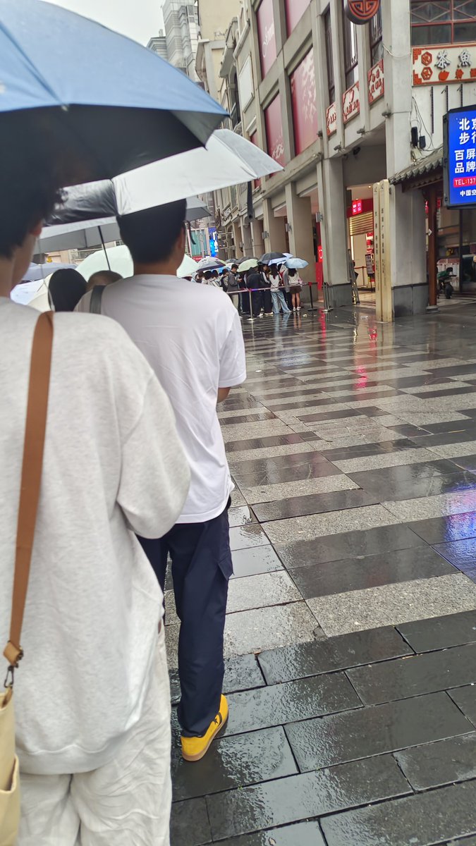 Paddington🧛🏻♀️ tweet media