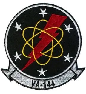 Hand Salute!🇺🇸

VA-144