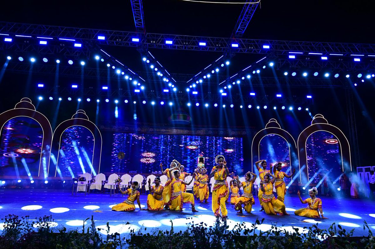 Collector & DM, Jajpur tweet media