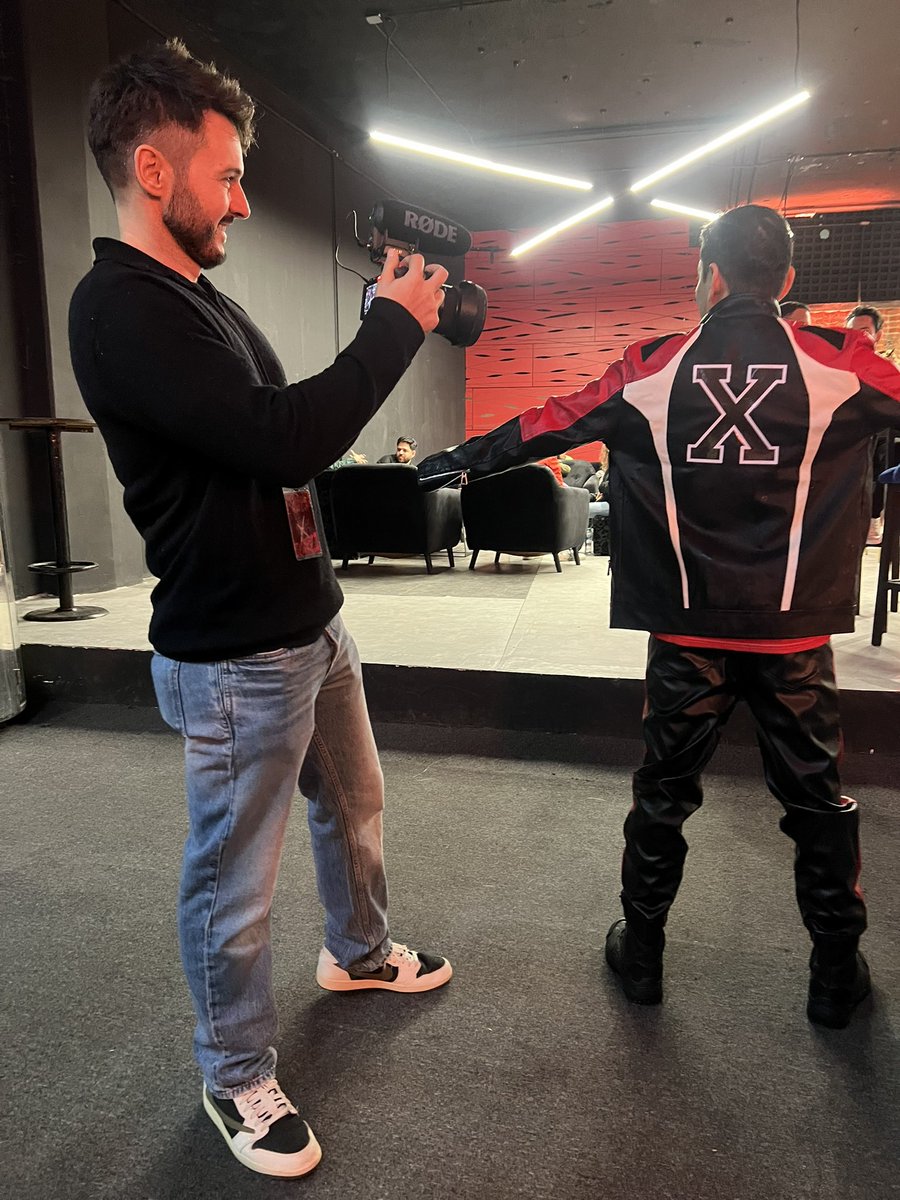 lovanko's tweet image. @m_rutler thanks for the photo 

Team @xtina  🙅🏻‍♂️🙅🏻‍♂️🙅🏻‍♂️

#xtina
#palaciodelosdeportes 
#CDMX 
#mexico 🇲🇽