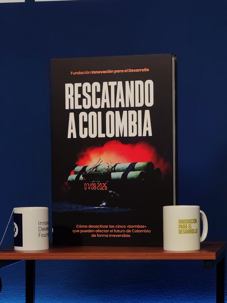 Ediciones Urano Colombia tweet media