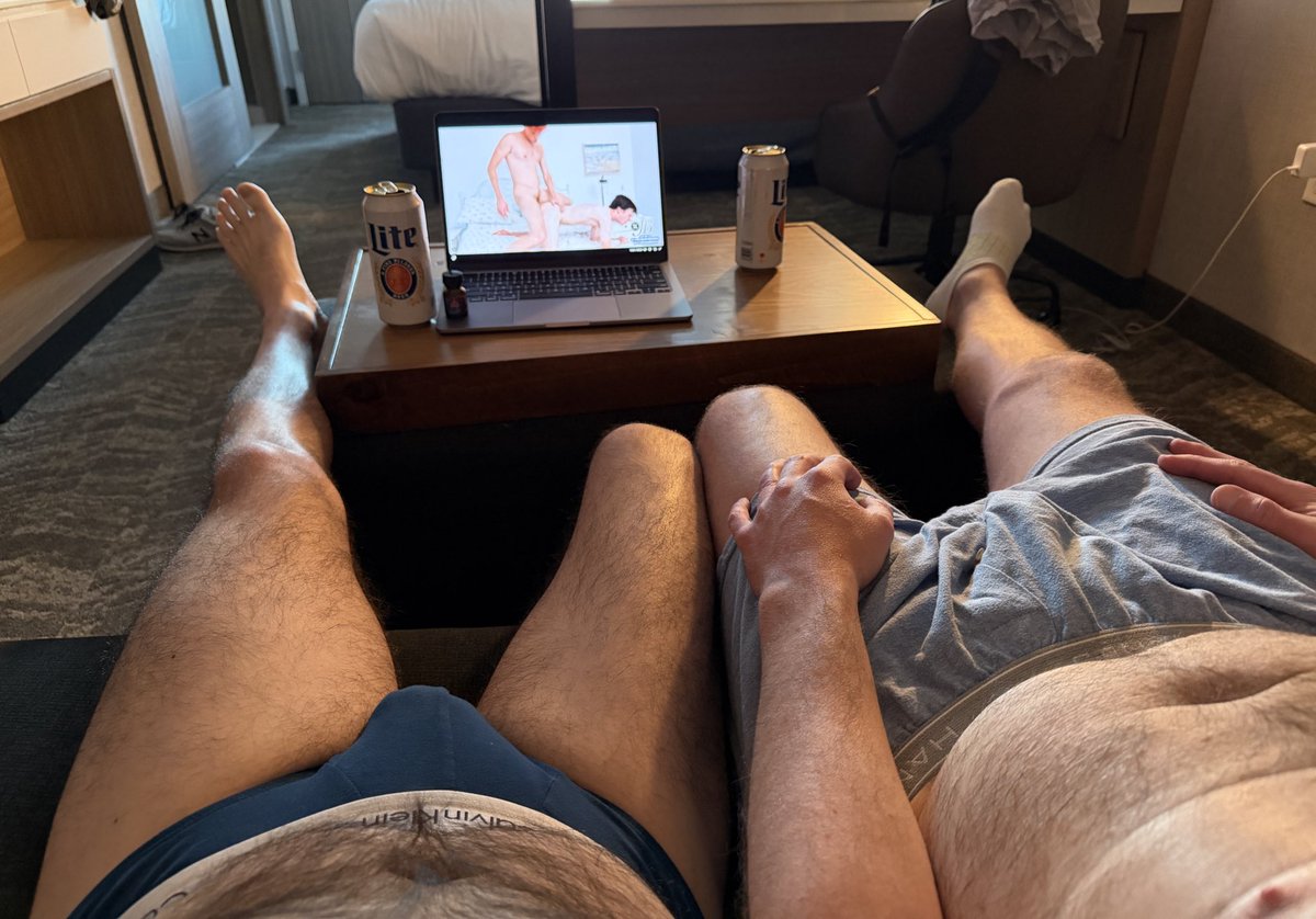 TexFurryGuy 🦦 tweet media