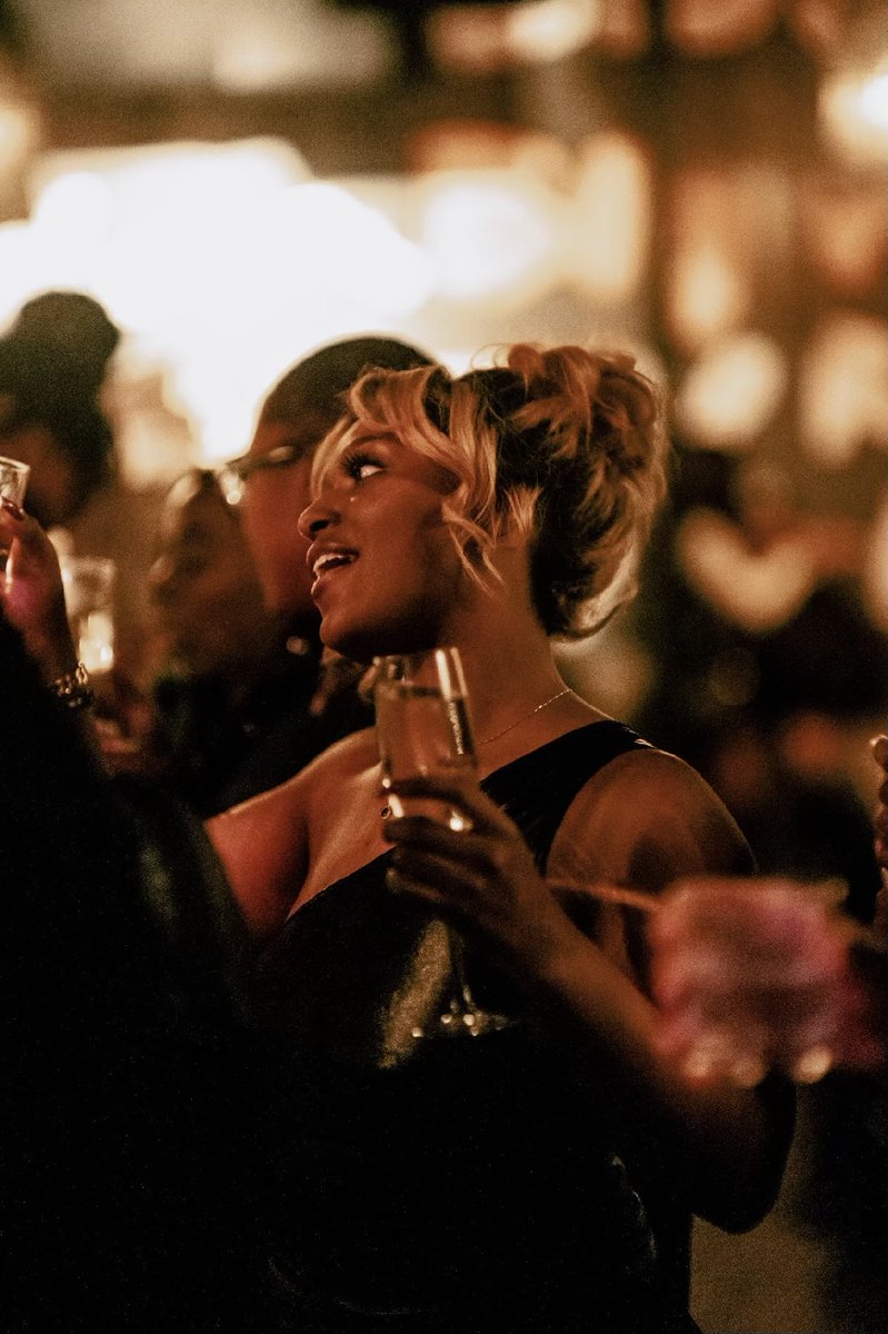 museofthesun tweet media