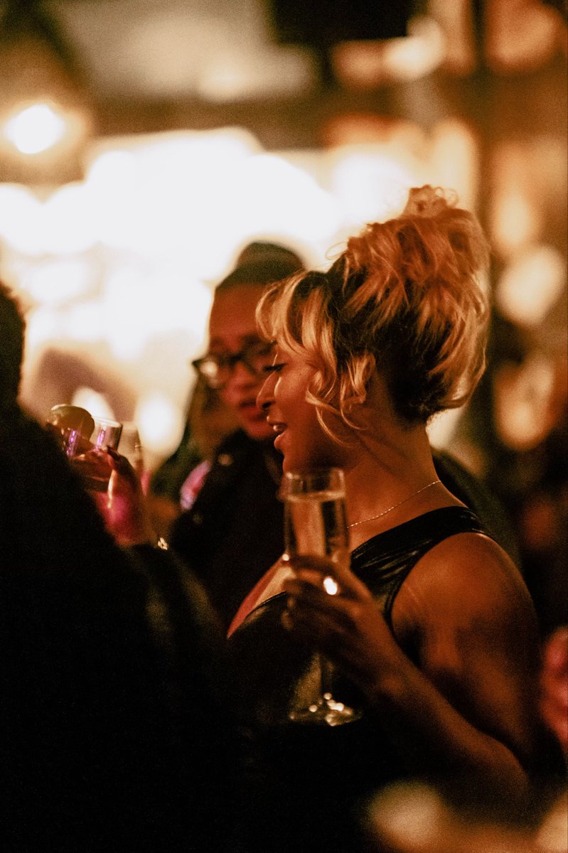 museofthesun tweet media