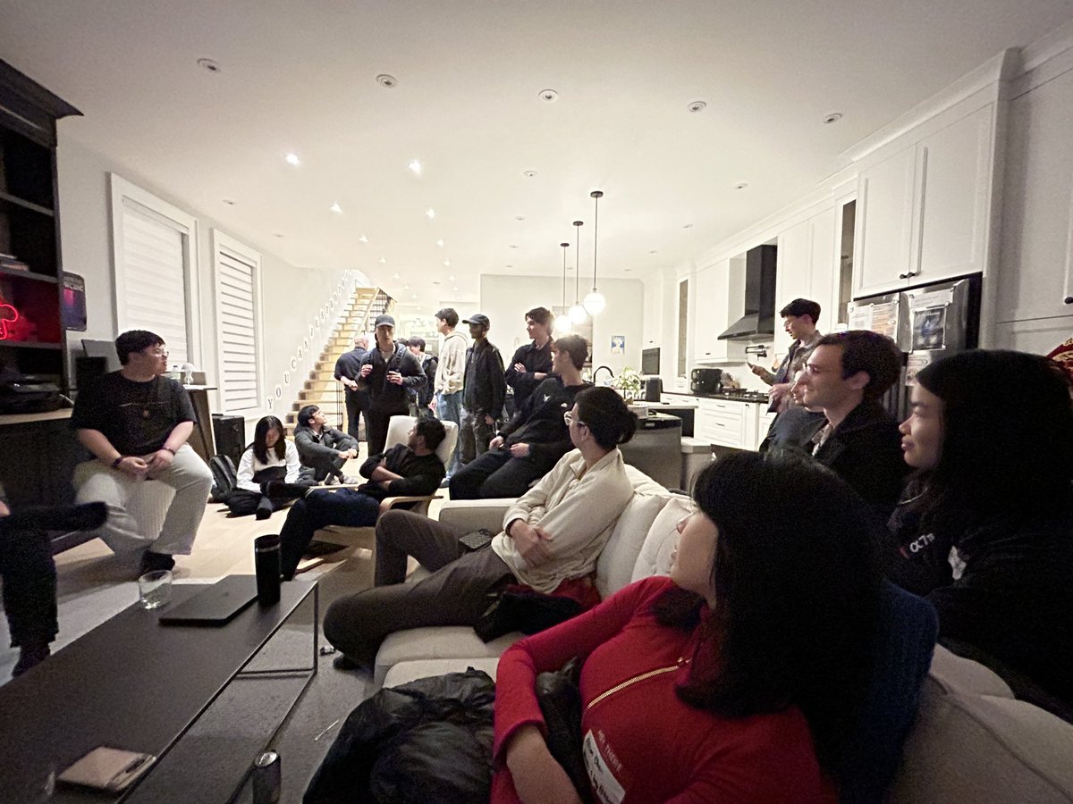 Brenda Li tweet media