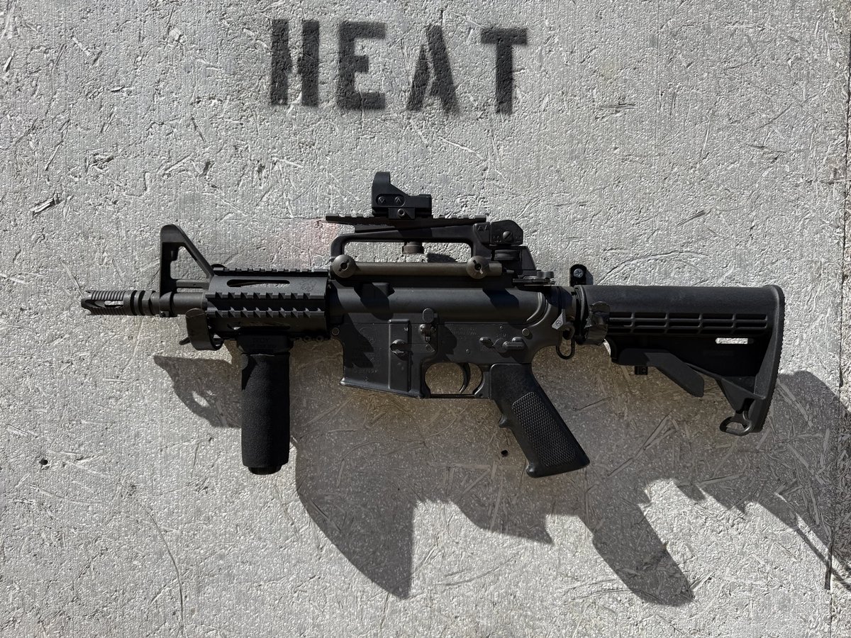 ギリー tweet media