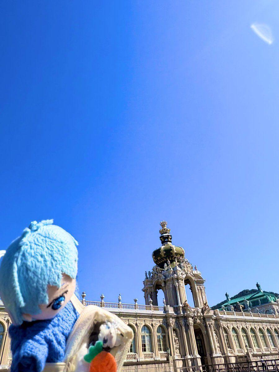 とした tweet media