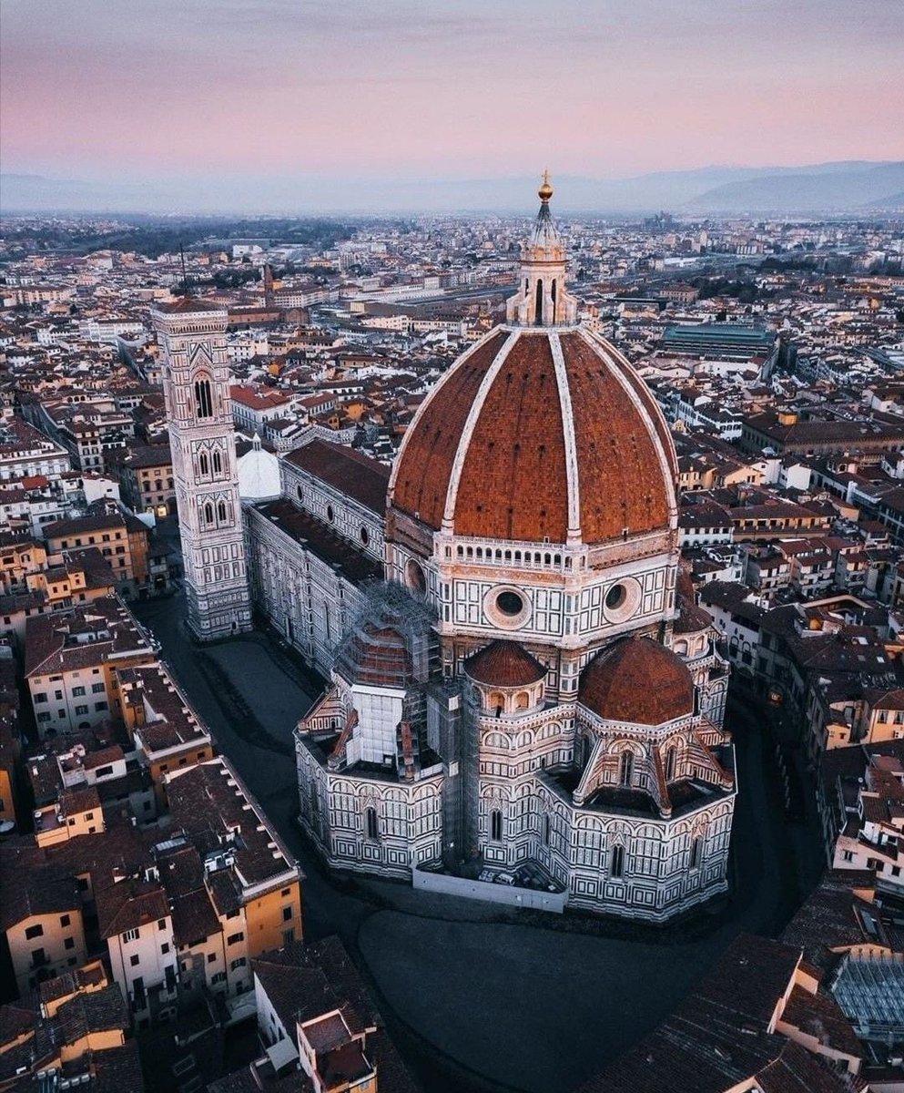 Amazing Architecture tweet media