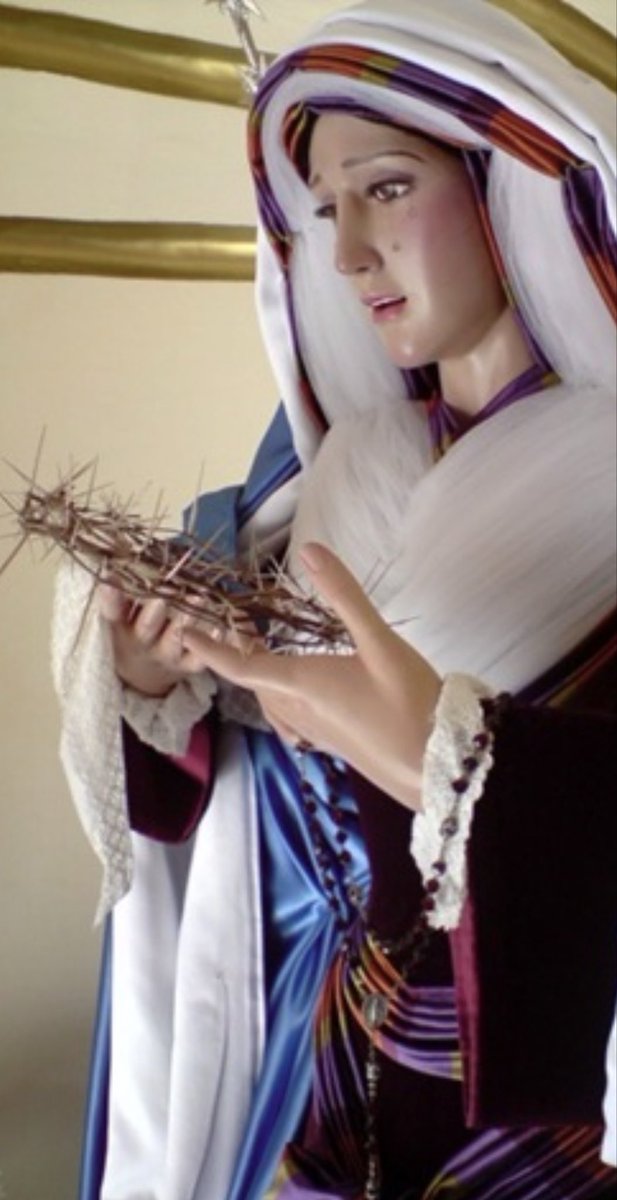 AndasDepasion's tweet photo. 🔴 Gamarra, Miraflores, Trinidad concentran un día maravilloso de Vísperas digno de ver @LasLanzasMLG @HSaludEsperanza @Llaga_Buena_Fe 
En Dos Hermanas procesionara @EncarnacionMlg 
#cofradiasmlg https://t.co/lgXsYuN1QF
