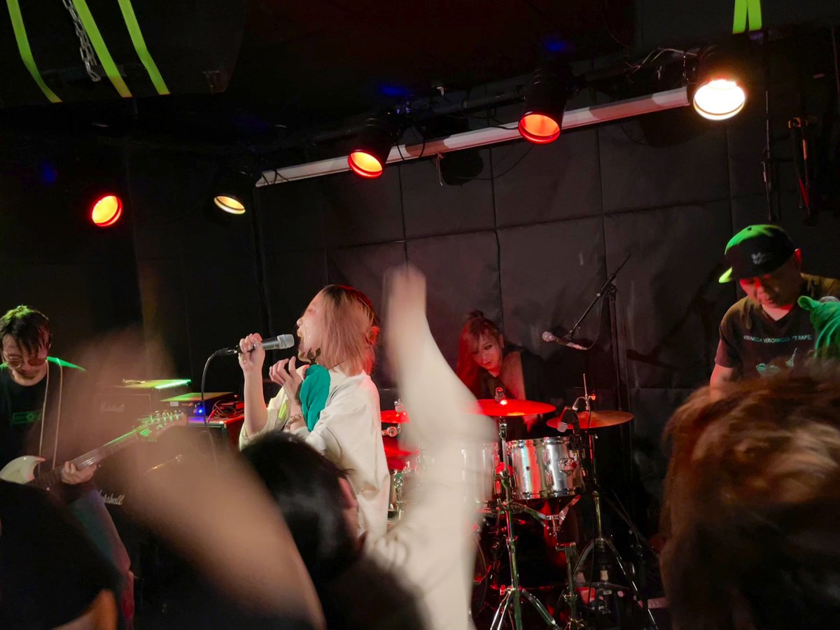 【吉田蝋燭】nao tweet media