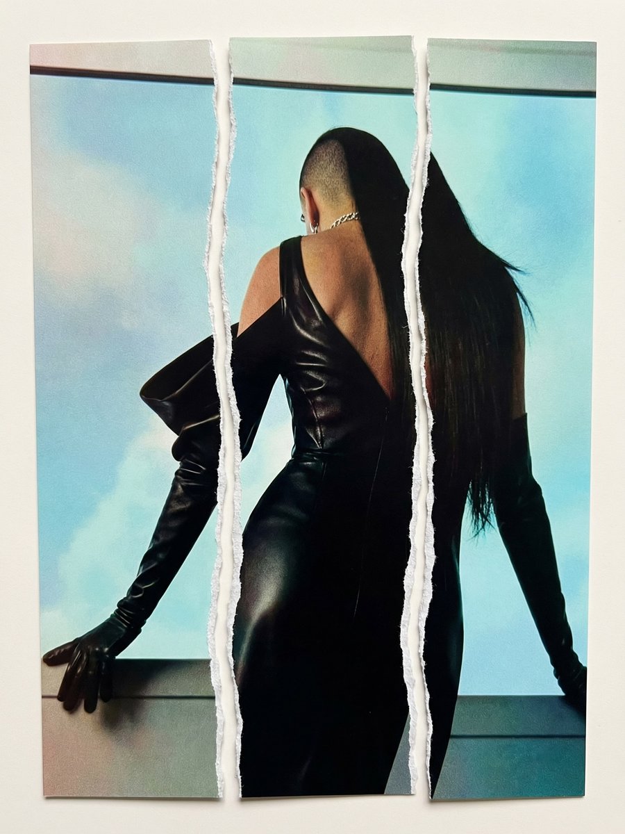 Cassie World tweet media