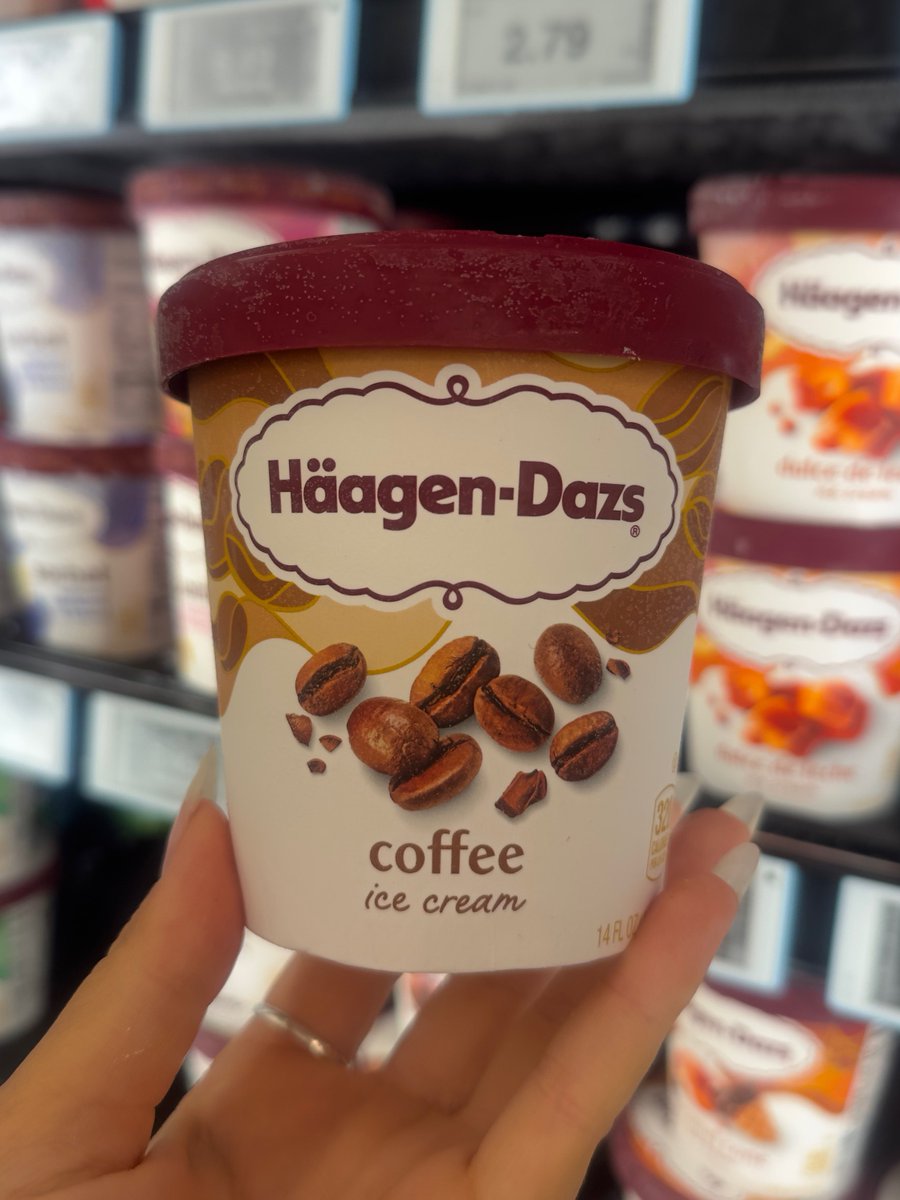 Peyton Elroy tweet media