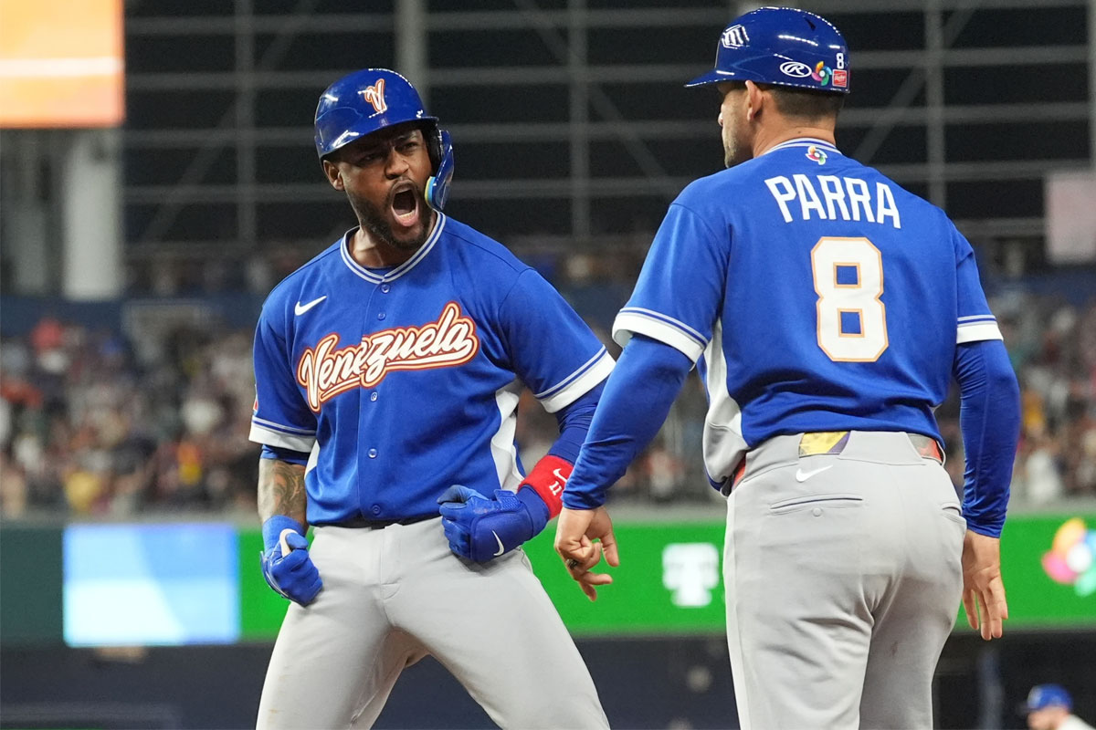 Una audiencia de 10.784 millones de televidentes sintonizó para ver a Venezuela conquistar su primer título del Clásico Mundial de Beisbol sobre EE.UU, según Fox Sport

Excelente dato: que vean ganar a los que nunca se rinden  💪