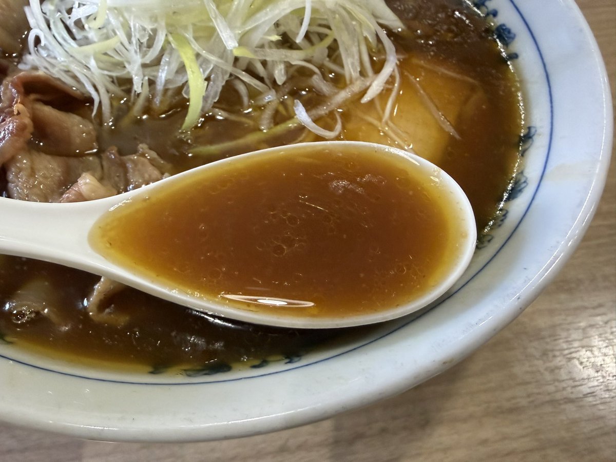 ラーラン tweet media