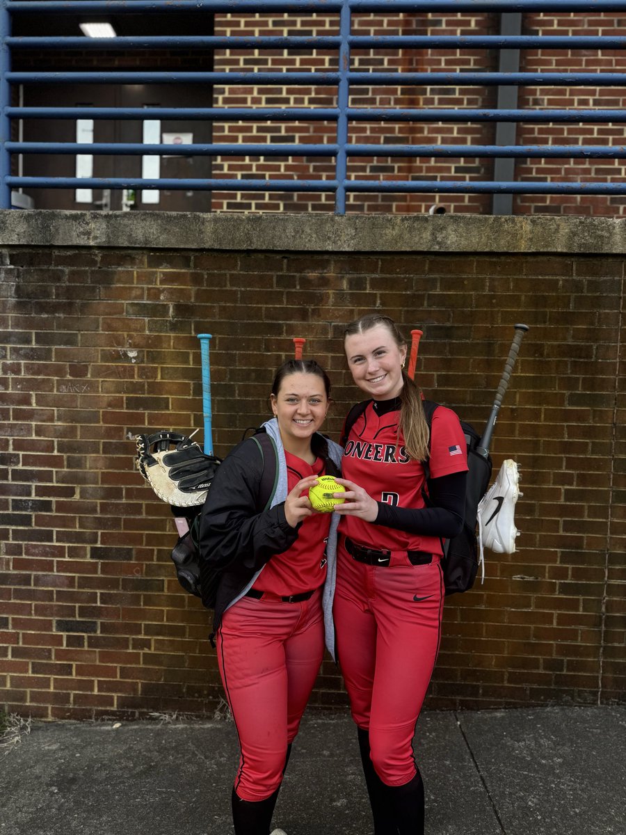 Lebanon High Softball tweet media