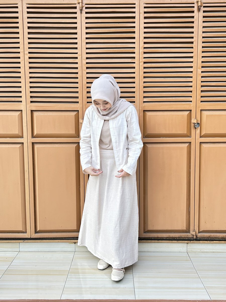 aesthayaೀ tweet media