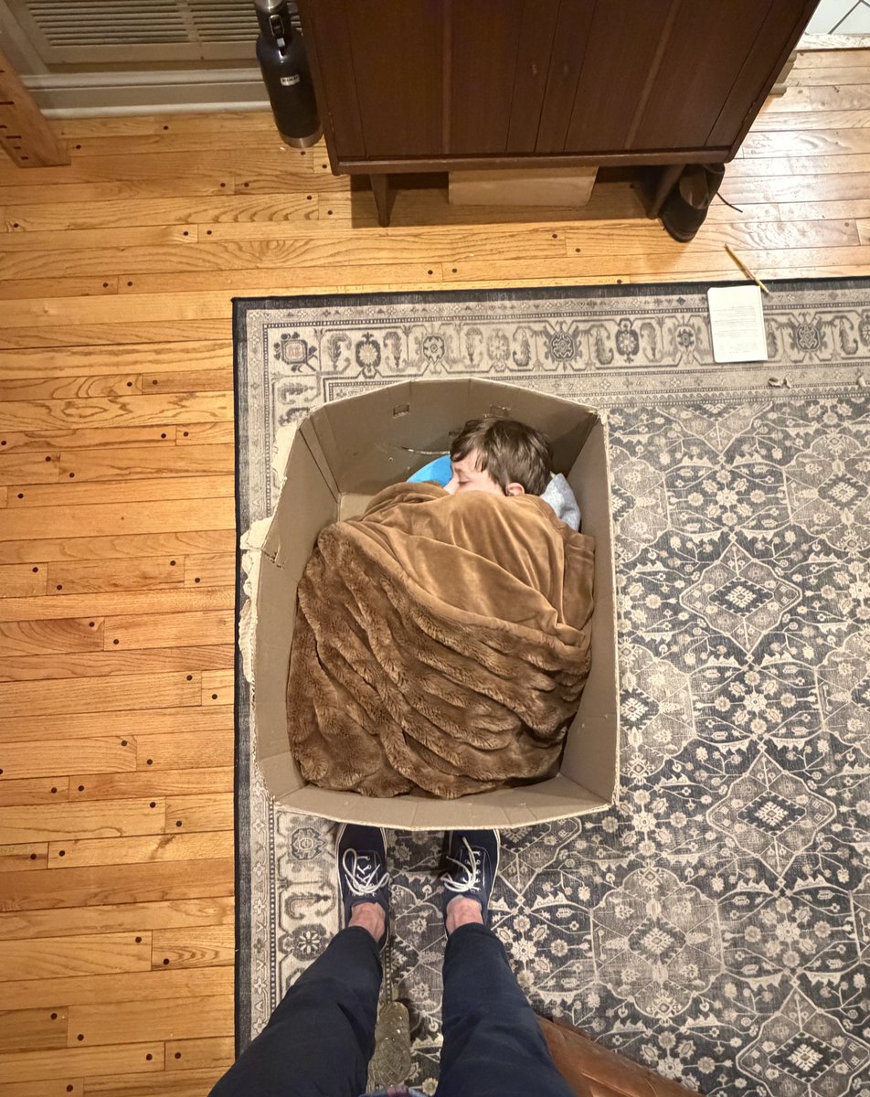 Kyle David Bennett tweet media