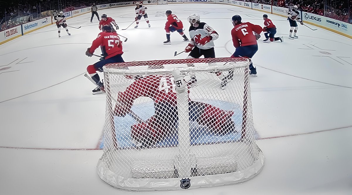 Robocop 🇷🇴 tweet media