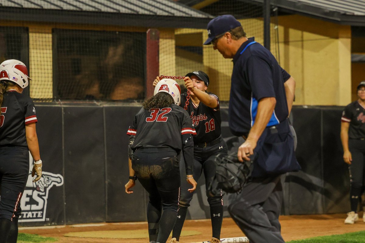 NM State Softball tweet media