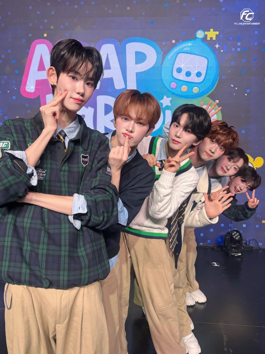 FCLIVE ENT tweet media