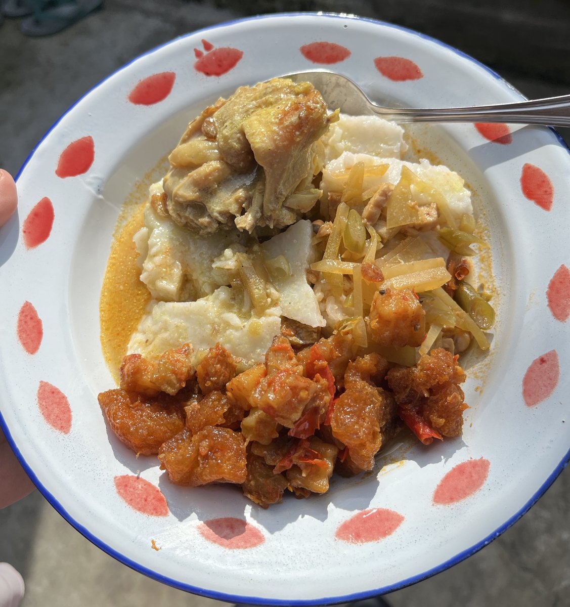 체스~ cess tweet media