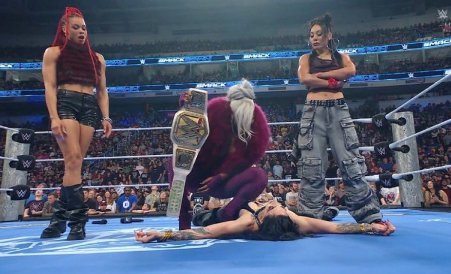 stormslani's tweet image. Preview of mania 😈💅🏾 #andstill #smackdown