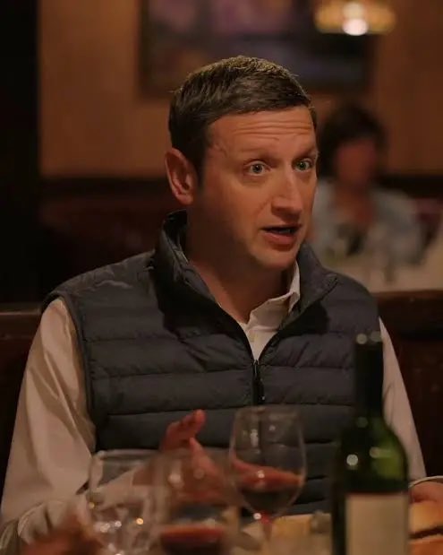 a glass of rosé 🥀 tweet media