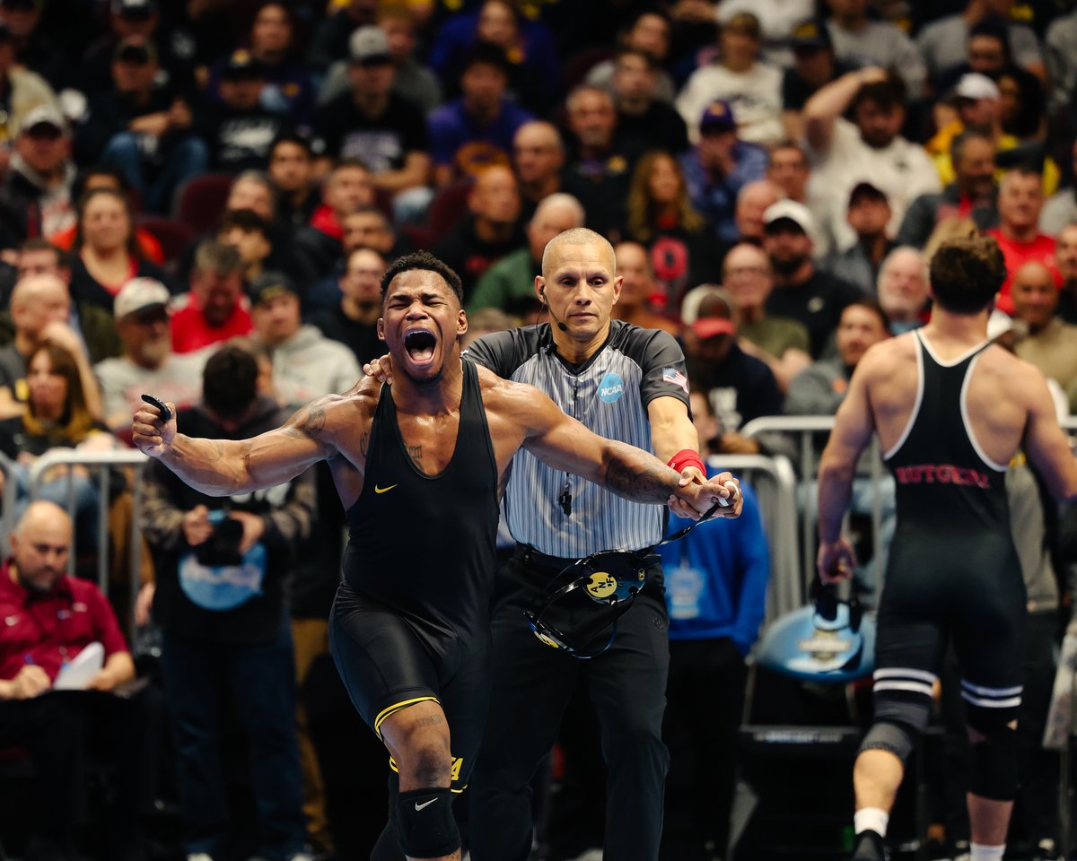 Iowa Hawkeye Wrestling tweet media