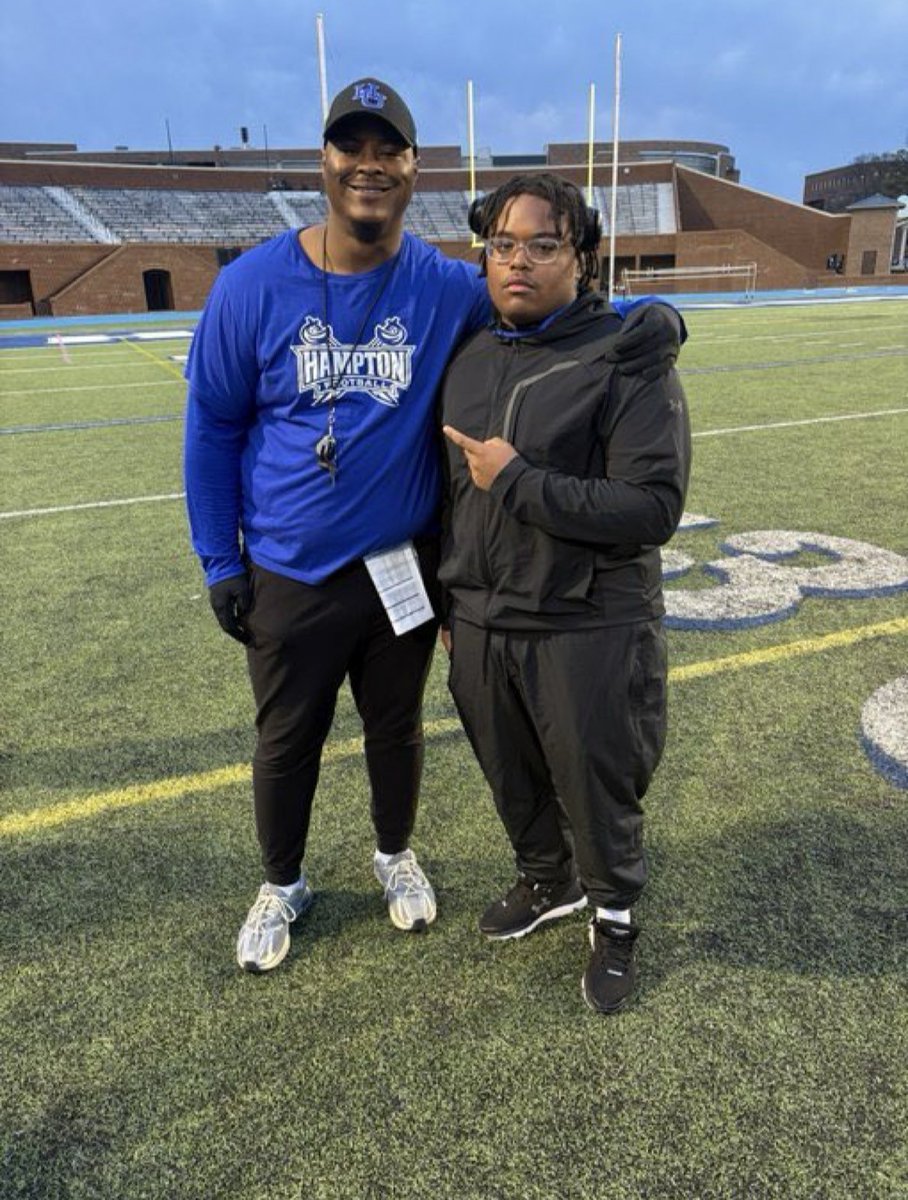 Osbourn_FB's tweet photo. Appreciate @hupirates_fb football and the entire coaching staff for the hospitality shown to our Class of 2027. Great experience for our guys to learn and see the standard up close.Looking forward to getting back down for a home game soon! 🔥🏈 #WeSetTheBAR #EaglesNation https://t.co/4lc6sanokl