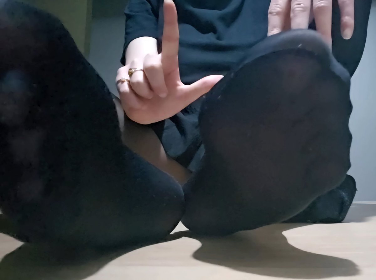 FemboyLucky_'s tweet photo. Hi ! 👣✨

#feet #toes #Femboy https://t.co/twKztMBMlD