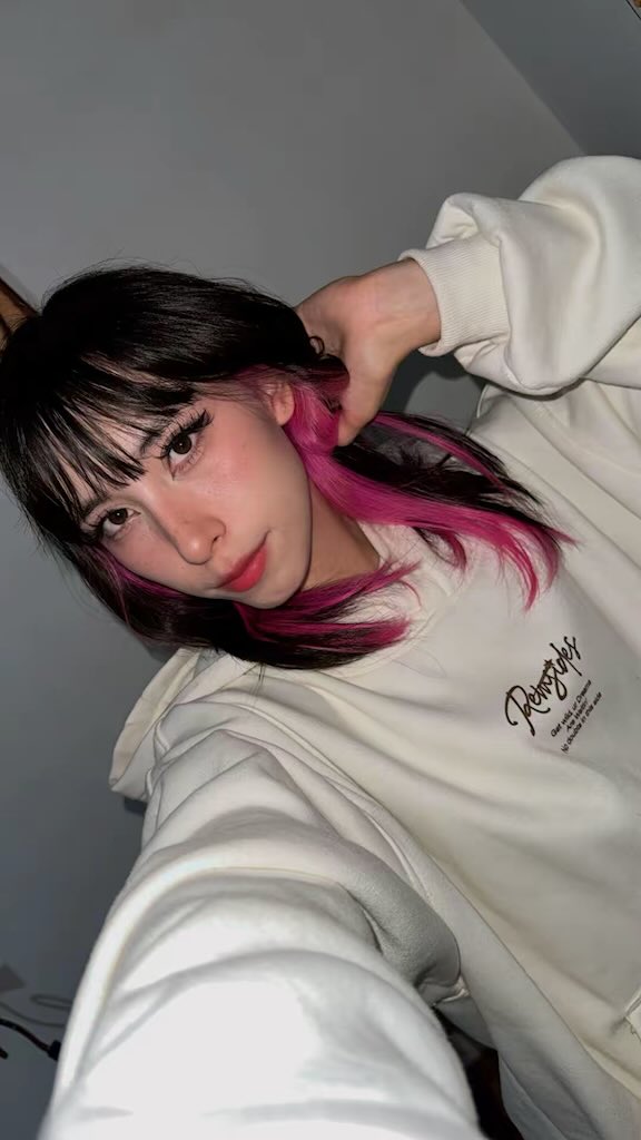 EmetSuki tweet media