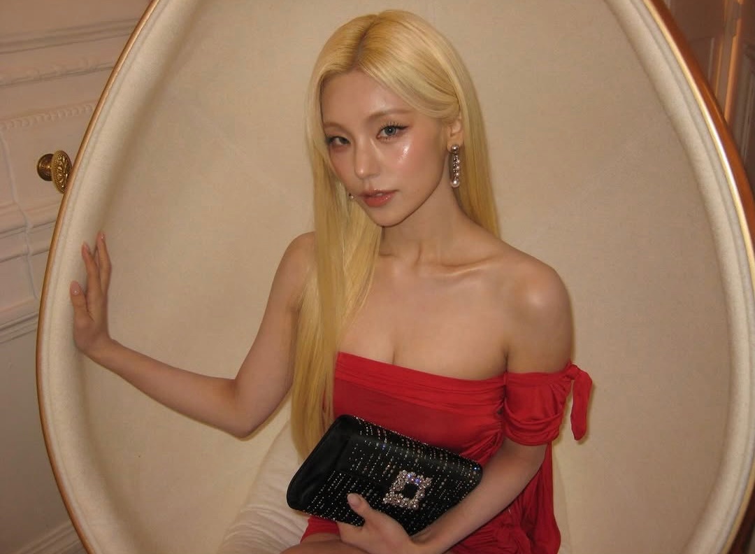 ITZY BASE tweet media