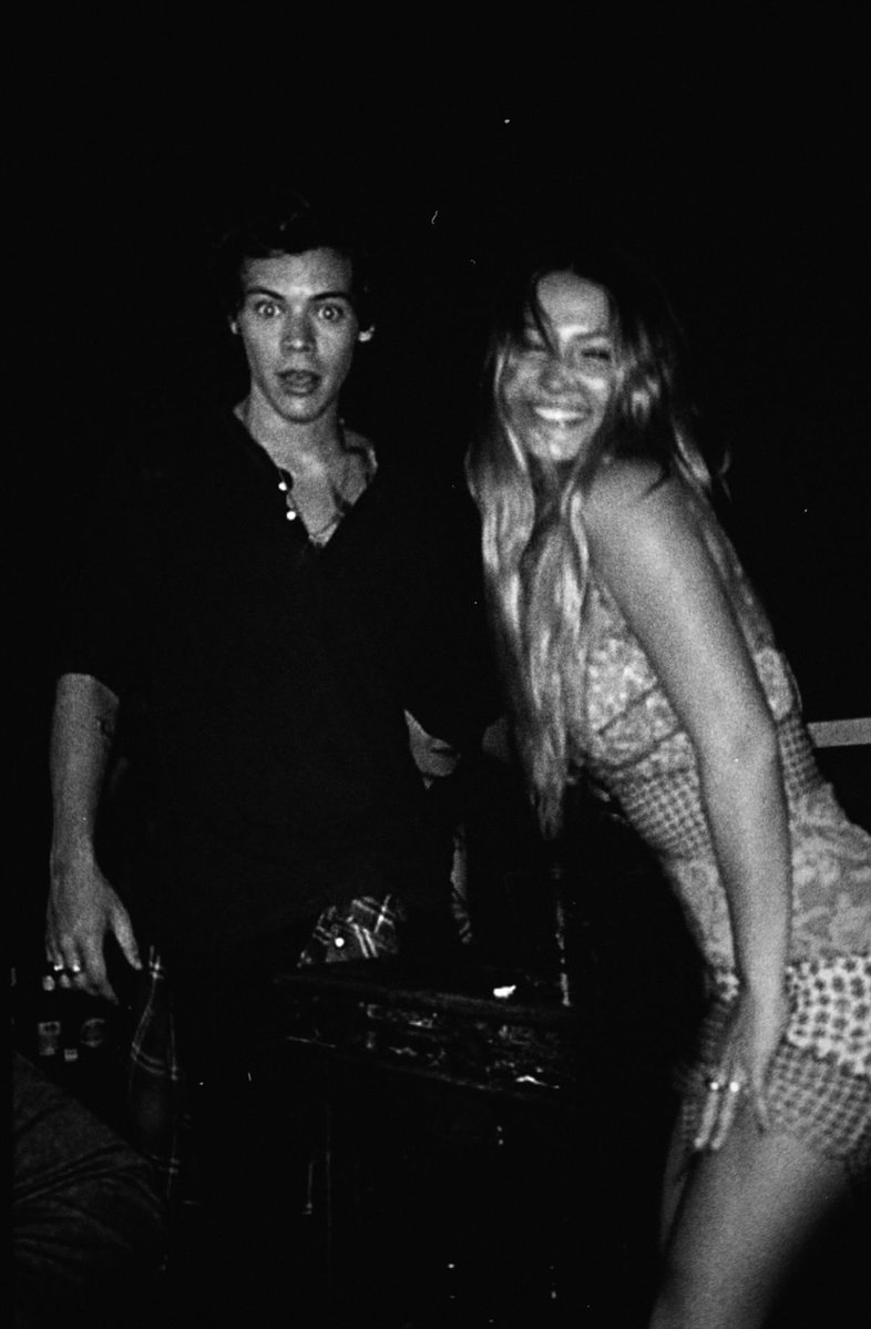 A💋🪩 tweet media