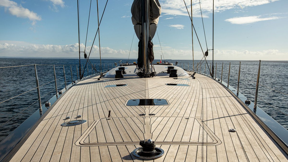 BOAT International tweet media