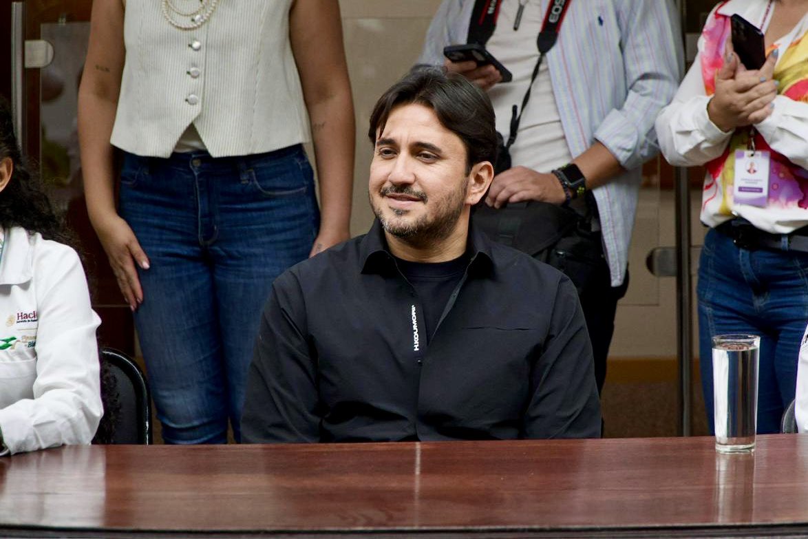 Daniel Altafi tweet media