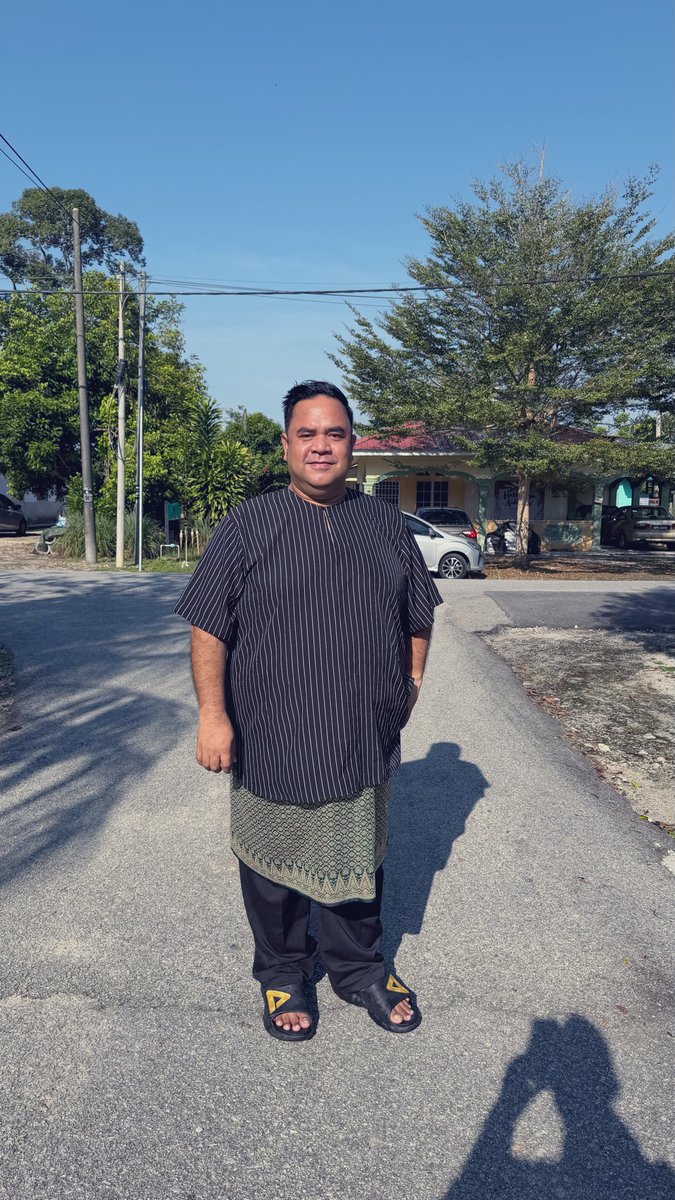 asriray's tweet photo. Selamat Hari Raya https://t.co/4m8QgPMKuN
