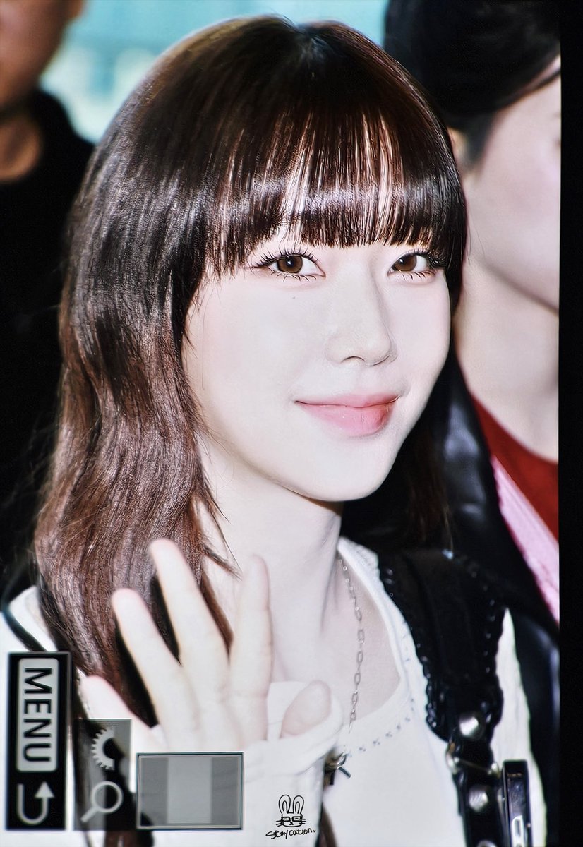 Staycation tweet media