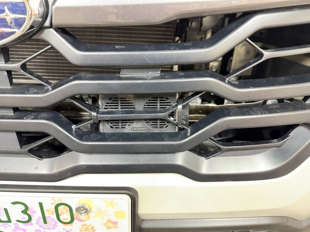 TMWORKS1's tweet photo. 2026年3月21日
今日は、鹿ソニックをの車両への取り付け！
最近、お取り付けお客様からの鹿との遭遇がかなり減ったや鹿が逃げていったなどの効果を聞いた方々からのお問い合わせがかなり増えています！#鹿ソニック #tmworks #くまドン https://t.co/MYHM08QqjO