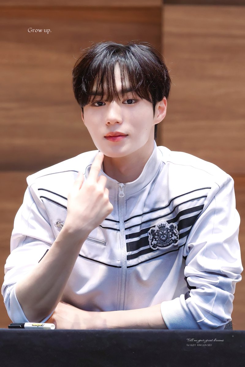 Grow up. tweet media