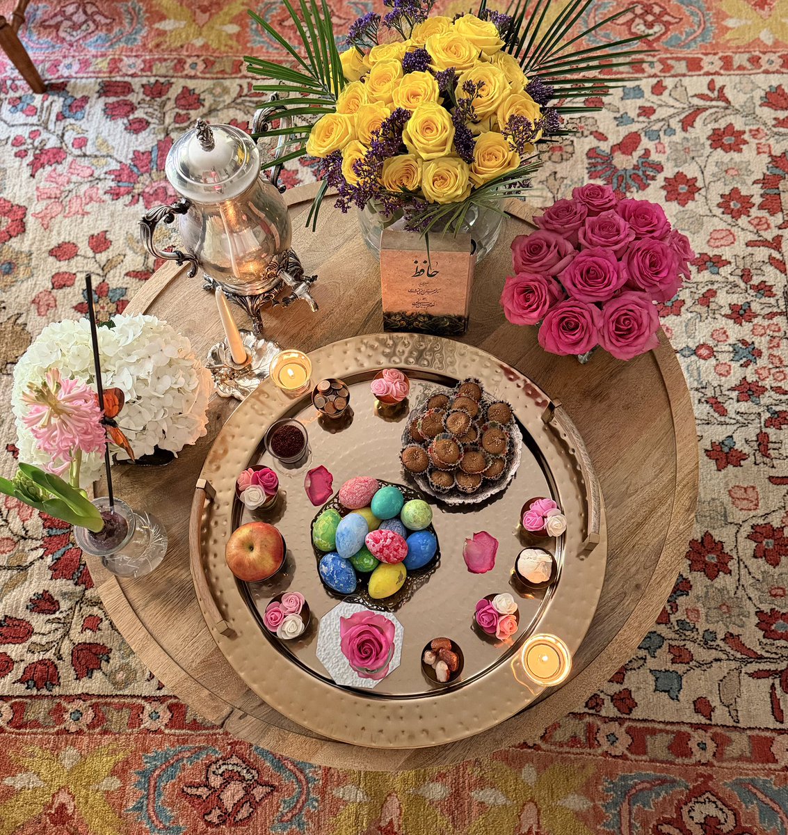 sevvvddaaa's tweet photo. Happy Norouz 💚🌹💎🍀🌷💐🌺🌸🪻🥀🥀🐎 https://t.co/EfoSznU7ww