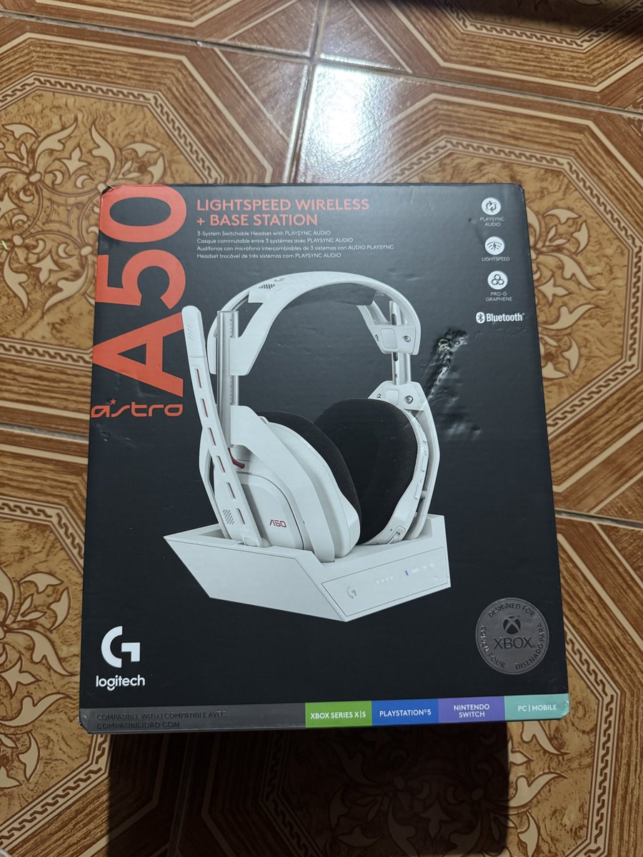 Hardyslay tweet media