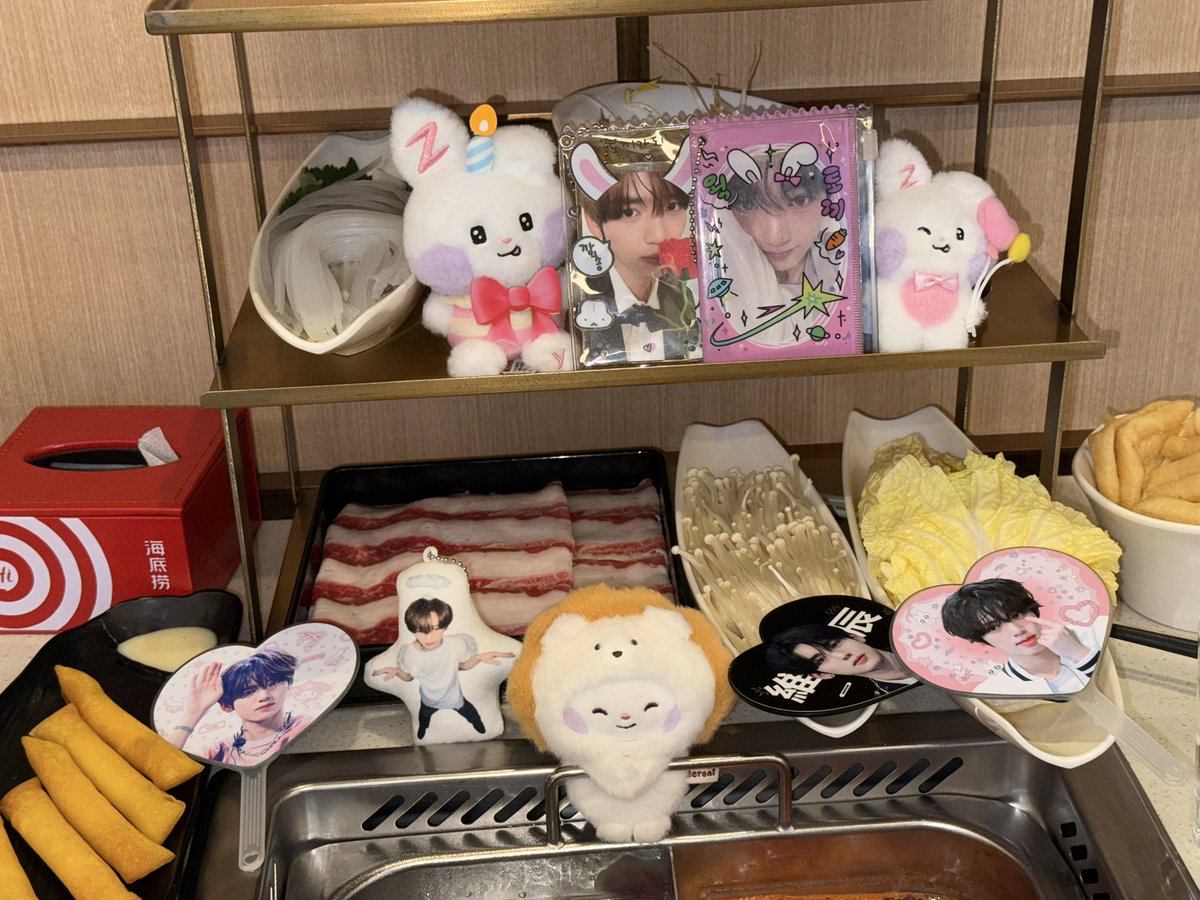 ︎︎🍓🎶 tweet media