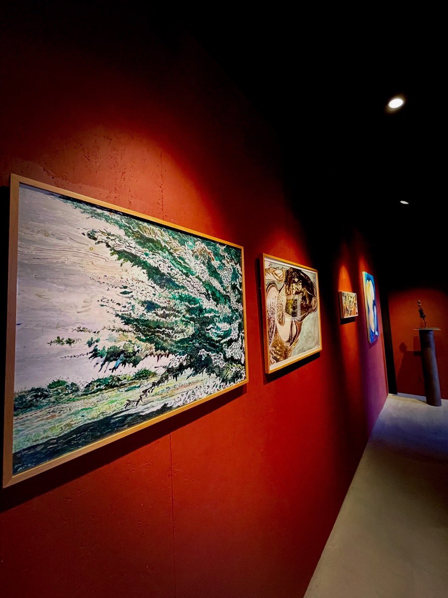 BrainBrunnGALLERY tweet media