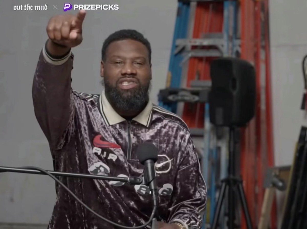 「 𝚈𝚞𝚛𝚙𝚎 」 tweet media