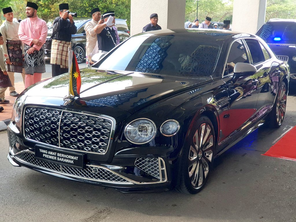 Datuk Jahat Hensem tweet media