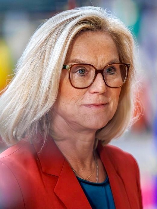 Hulswood tweet media