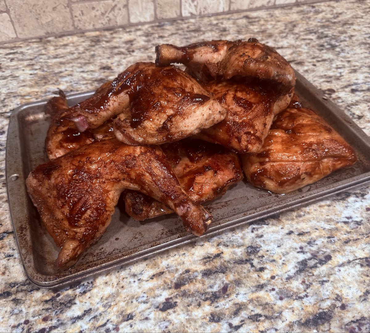 RadarRevolt's tweet photo. Welp - smoked chicken quarters tonight, went to the store at opening this morning and got 10 pounds, for $5.95!
That’s right 10 legs and 10 thighs for under $6 and they were better than most BBQ places. #PittBoss #BBQ https://t.co/nZVXUsLFh2