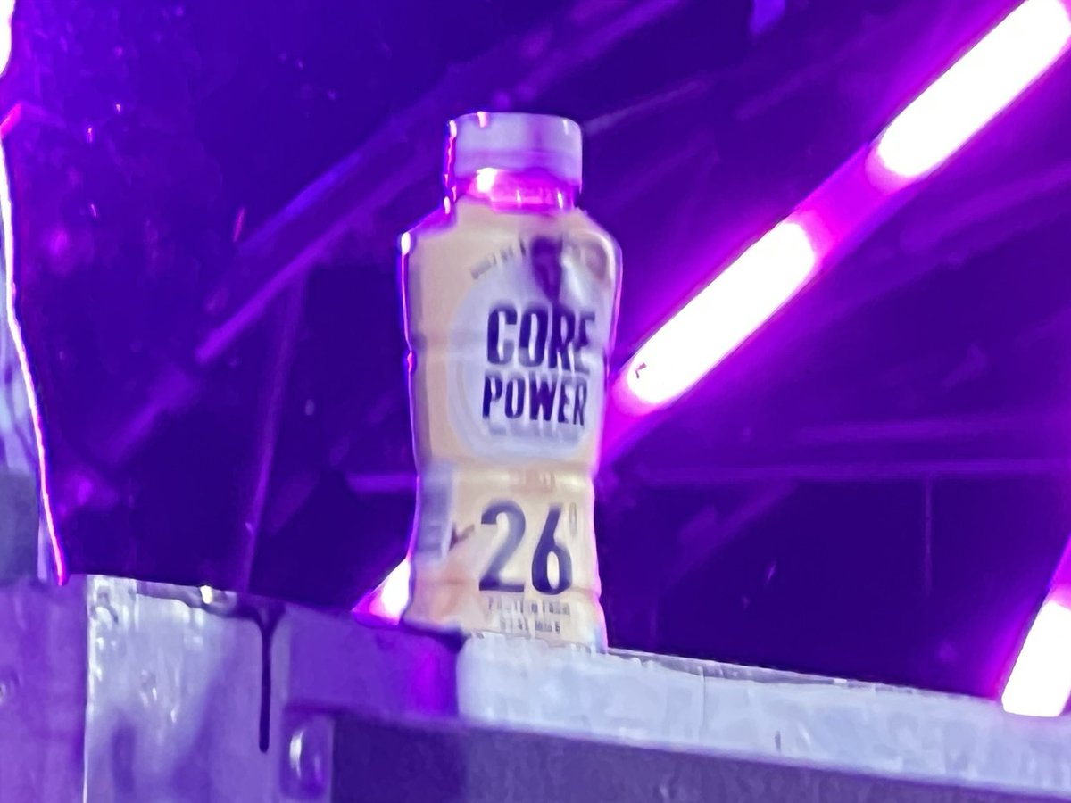 Szop @ FE tweet media