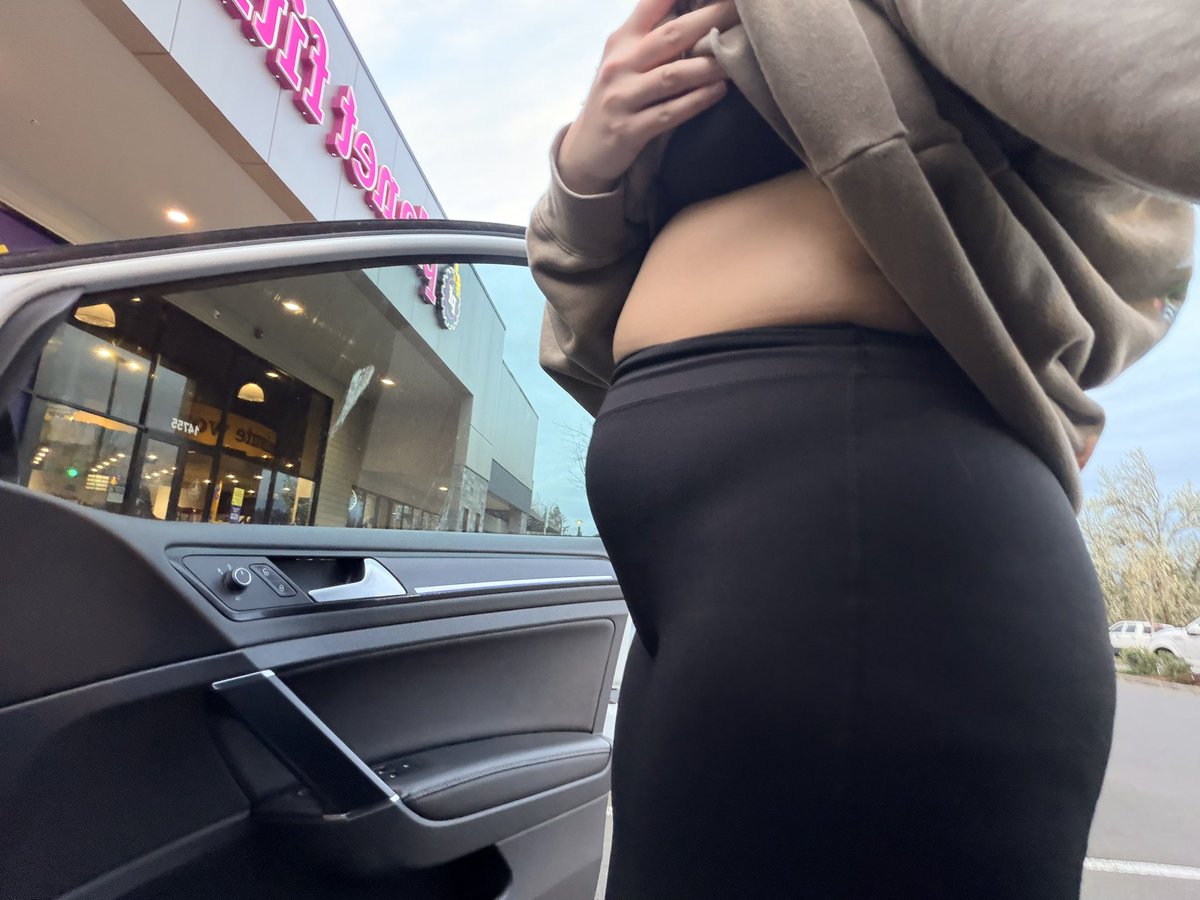 digital bath tweet media